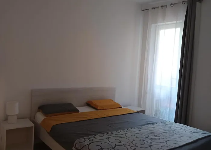 Analea - Two Bedroom 아파트 *